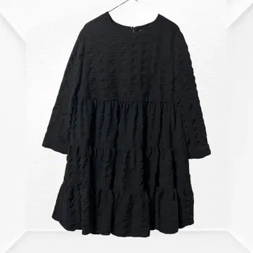 2340 ZARA 자라 텍스처 티어드 원피스 EUR M 블랙