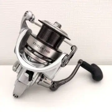 다이와 EXCELER 2500 스피닝 릴