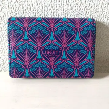 LIBERTY LONDON 꽃무늬 명함지갑