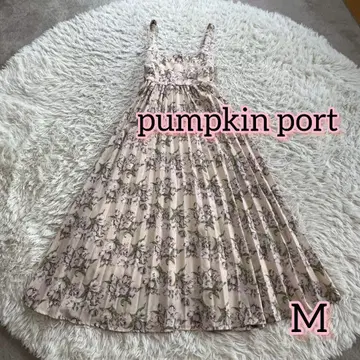 pumpkin port 꽃무늬 플리츠 원피스 슬리브리스 플레어