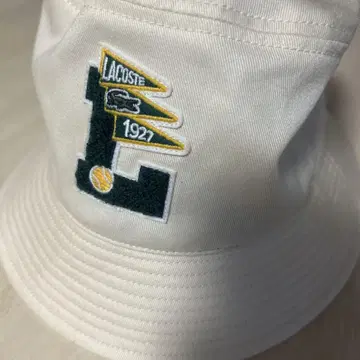 LACOSTE 버킷햇 58 cm 화이트