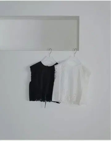 anuke Cutwork Box Blouse