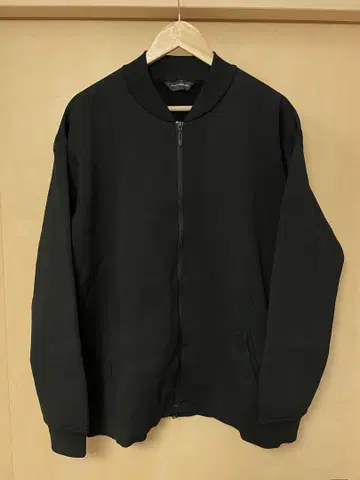 DESCENTE ALLTERRAIN 블랙 니트 블루종 O 사이즈