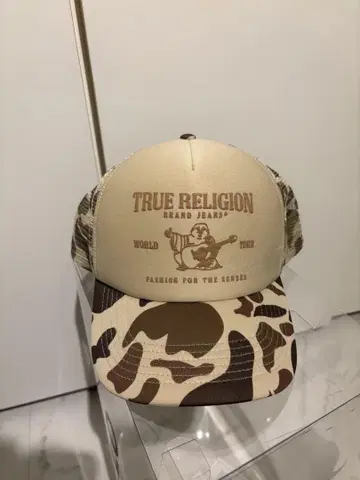 TRUE RELIGION 카모플라쥬 메쉬 캡