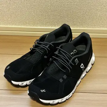 On Cloud black