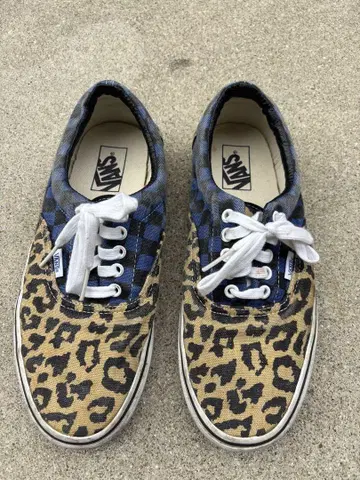Vans 레오파드 무늬 체크 스니커즈