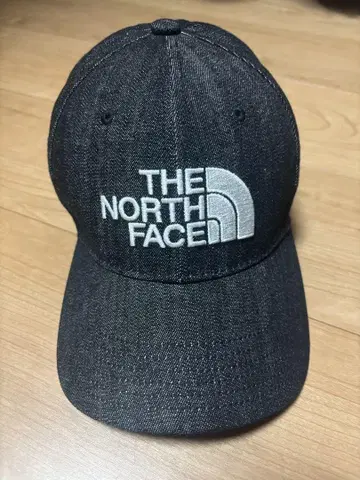 THE NORTH FACE 데님풍 캡