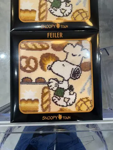 스누피 in 긴자 2025 FEILER SNOOPY 콜라보 손수건