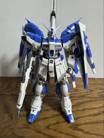 RG 1/144 하이 뉴 건담