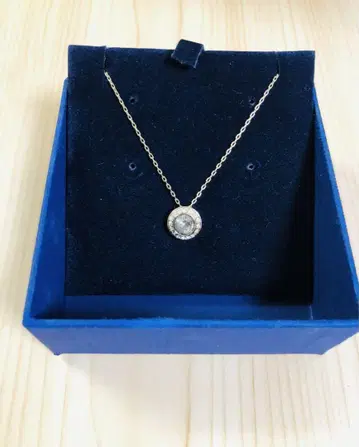 스와로브스키 Swarovski Angelic 귀걸이