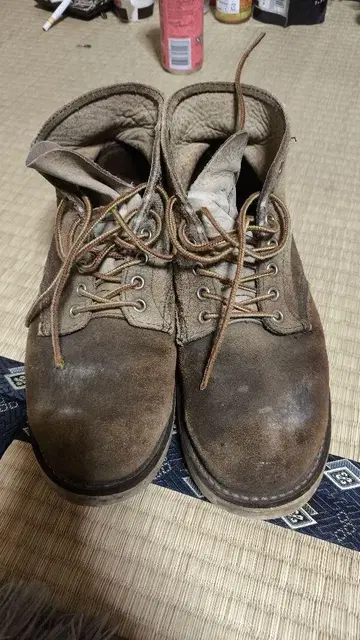 브라운 가죽 하이컷 부츠