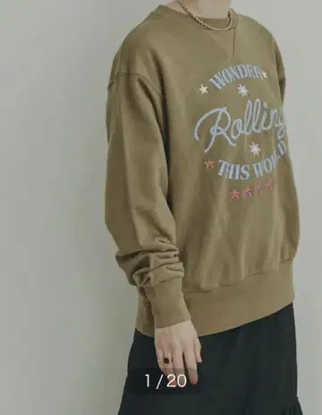 미개봉 ROSE BUD 칼리지 맨투맨 안티카 좋아하는 분께 추천