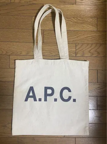 A.P.C. 아페쎄 토트백