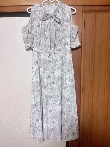 플라워 프린트 오프숄더 롱 원피스