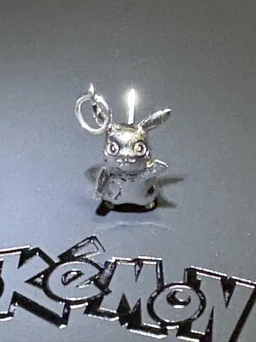 TOMWOOD x POKEMON 피카츄
