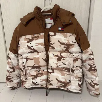 Tommy Jeans 다운 자켓 브라운 카모플라쥬