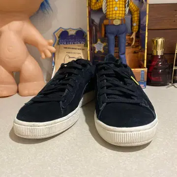 고품질 푸마 SUEDE classic 75주년 기념 모델 27cm