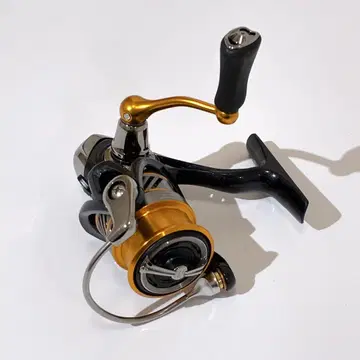 DAIWA 다이와 스피닝 릴 REVROS LT2000S