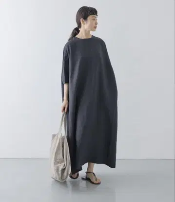 택 포함 새상품 카구레 2사이즈 린넨 레이온 와이드 원피스 도어즈