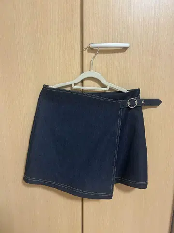 ZARA 미니 스커트 팬츠 M 사이즈