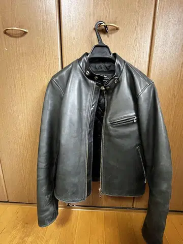 블랙 가죽 자켓 싱글 라이더