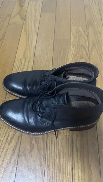Clarks 처카 부츠