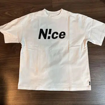 N!ce 화이트 티셔츠