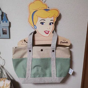 쿠라시키 캔버스백 그린과 베이지 토트백