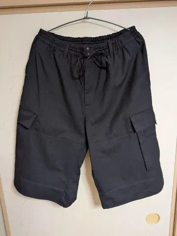 Y-3 블랙 카고 숏팬츠