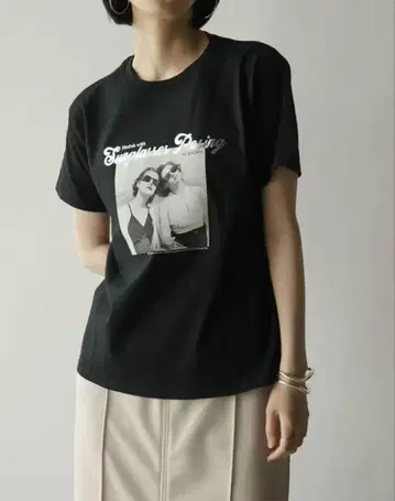 그래픽 T셔츠 (SUNGLASSES POSING)