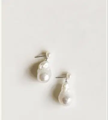 A.B.ELLIE 바로크 페어 드롭 귀걸이