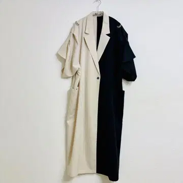 [ 오즈모시스 ] 바이컬러 롱베스트 자켓 모노톤