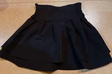 미셸 마카롱 슬림 레그 스커트 XS 사이즈
