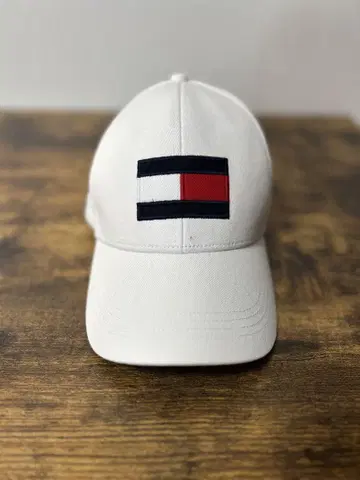 타미힐피거 화이트 캡