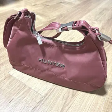 HUNTER 헌터 숄더백 핑크 신상