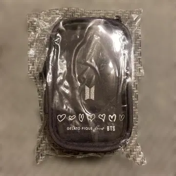 BTS GELATO PIQUE CARRY POUCH