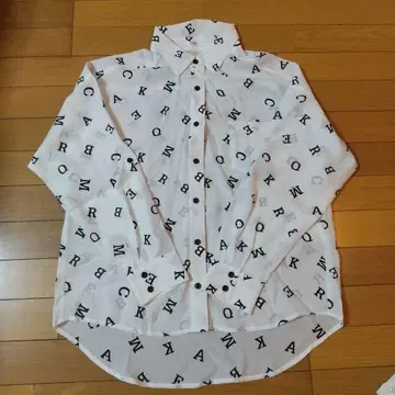알파벳 프린트 긴팔 셔츠