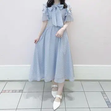 에블린 스카이블루 도트 무늬 롱 원피스