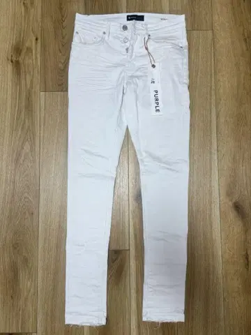 PURPLE BRAND LOW RISE SKINNY JEAN