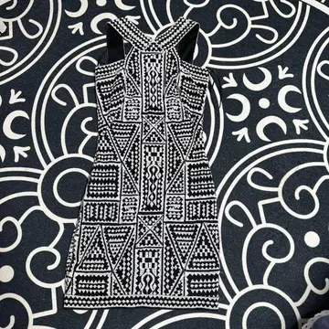 TADASHI SHOJI 기하학 패턴 슬리브리스 원피스