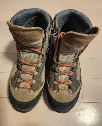 mont-bell GORE-TEX 등산화