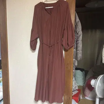 브라운 7부 소매 셔츠 원피스