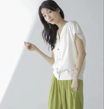 나노 유니버스 전후 2way v넥 가디건 & 크루넥 풀오버