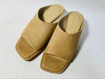 SH88 새상품 Le Talon 5cm 스퀘어 하이 범프 뮬 샌들 SS