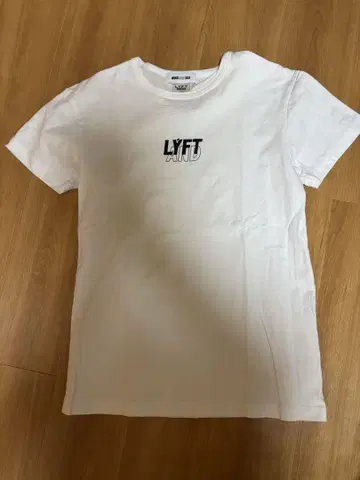 LYFT 티셔츠