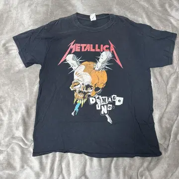 METALLICA T셔츠 L 사이즈 스컬 디자인