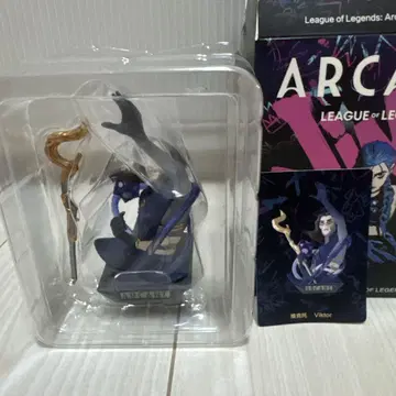 [ POPMART ] ARCANE Viktor