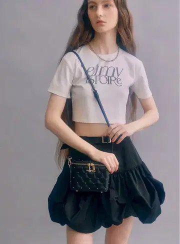 eimy istore 랜덤 턱 벌룬 미니 스커트 M 사이즈