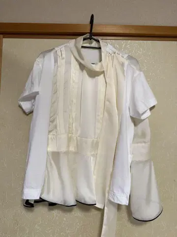 Sacai 티셔츠