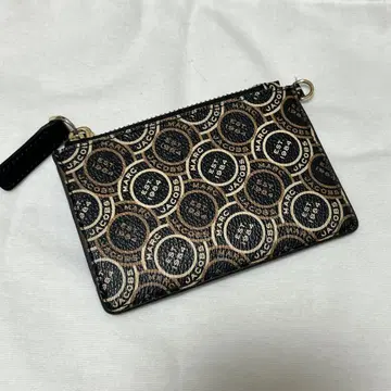 MARC JACOBS 프래그먼트 케이스